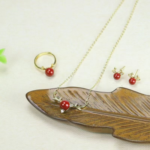 High content purple gold cinnabar beads inlaid with a deer (road)  necklace  three-piece set
