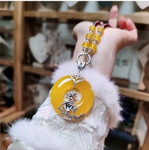 Yellow Agate Garnet Sweater Chain