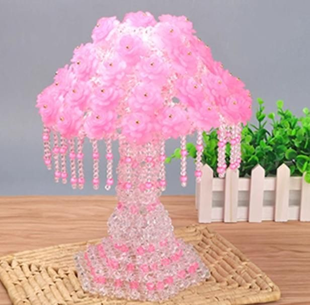 Hand-woven creative princess table lamp