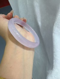 Natural chalcedony bracelet