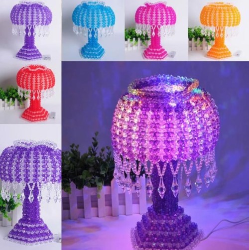 Creative hand-woven mushroom table lamp