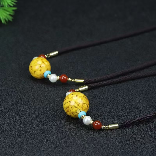 Natural cinnabar crystal sand male yellow sand clavicle chain Wanfu auspicious beads