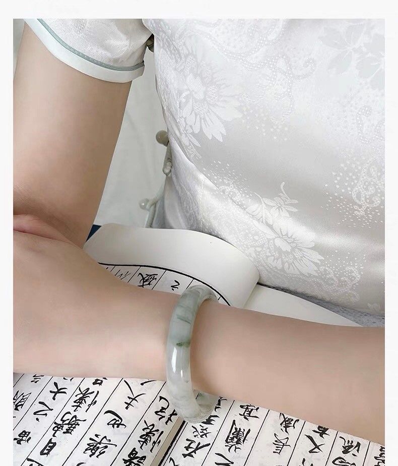 Natural Hetian Jade Tianshan Cui High Ice Bracelet