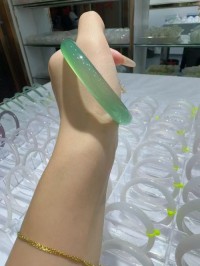Natural chalcedony bracelet
